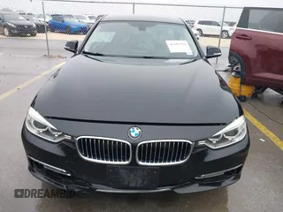 2012 BMW 3 Series 335i z VIN WBA3A9G57CNP35420, wystawiony jako IAAI lot #41449784 z przebiegiem 100 692 mil mil oraz . Historia ofert i sprzedaży dostępna na DreamBid. Obrazek 6.