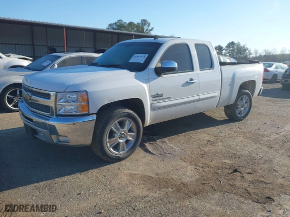 2013 Chevrolet Silverado 1500 LT with VIN 1GCRCSE06DZ273593, listed as a IAAI auction lot 41857478 with 207,175 mi miles. Bid and sale history available at carsss.com. Image 17.