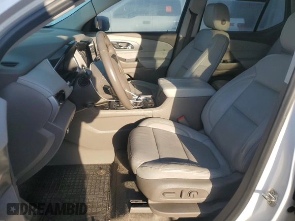 2018 Chevrolet Traverse Premier with VIN 1GNERKKW4JJ242477, listed as a Copart auction lot 50453125 with 133,698 mi miles and Salvage Title. Bid and sale history available at carsss.com. Image 7.