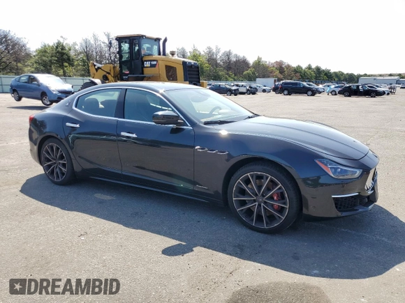 2021 Maserati Ghibli S Q4 GranLusso with VIN ZAM57YTL2M1365779, listed as a Copart auction lot 68241794 with 36,699 mi miles and Salvage Title. Bid and sale history available at carsss.com. Image 4.