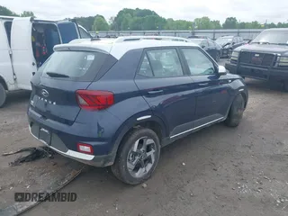 2024 Hyundai Venue SEL with VIN KMHRC8A32RU298638, listed as a IAAI auction lot 39283776 with 1,370 mi miles and . Bid and sale history available at DreamBid. Image 4.
