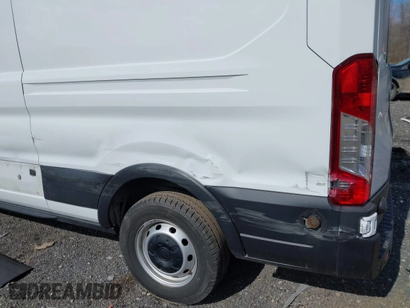 2020 Ford Transit Cargo with VIN 1FTBR1C85LKA13051, listed as a IAAI auction lot 41441966 with 81,863 mi miles and . Bid and sale history available at DreamBid. Image 18.