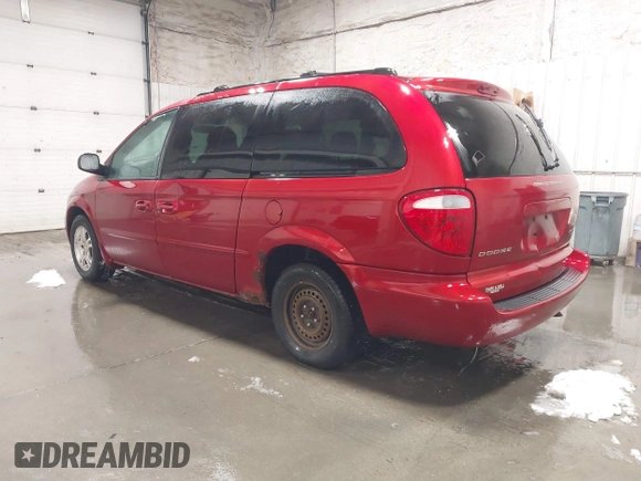 2002 Dodge Grand Caravan with VIN 2B4GT44L42R567657, listed as a IAAI auction lot 41109666 with 178,301 mi miles and . Bid and sale history available at DreamBid. Image 3.