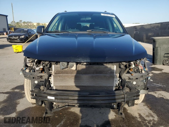 2018 Dodge Journey SE with VIN 3C4PDCAB8JT157882, listed as a Copart auction lot 52501335 with 93,234 mi miles and Salvage Title. Bid and sale history available at carsss.com. Image 5.