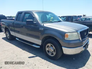 2007 Ford F-150 XL with VIN 1FTPX12V27NA25164, listed as a IAAI auction lot 42556784 with 247,190 mi miles and . Bid and sale history available at DreamBid. Image 1.
