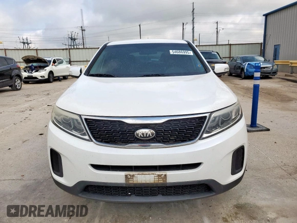 2014 Kia Sorento LX with VIN 5XYKT3A69EG486040, listed as a Copart auction lot 54686995 with 146,736 mi miles and Clean Title. Bid and sale history available at carsss.com. Image 6.