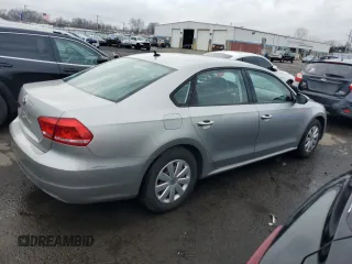 2012 Volkswagen Passat S with VIN 1VWAP7A34CC004439, listed as a Copart auction lot 57139995 with 91,429 mi miles and Salvage title. Bid and sale history available at DreamBid. Image 3.