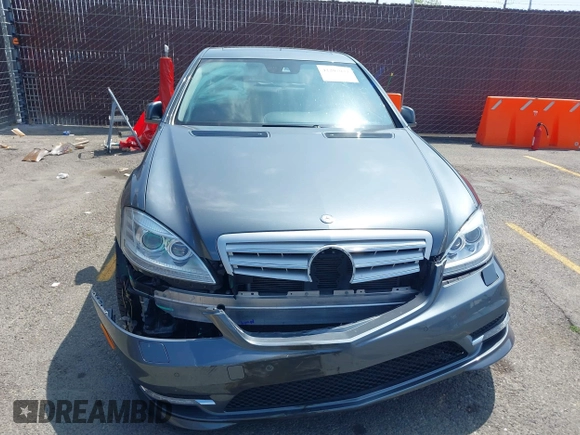 2011 Mercedes-Benz S 550 with VIN WDDNG7BB3BA385985, listed as a IAAI auction lot 42207977 with 122,874 mi miles and . Bid and sale history available at DreamBid. Image 12.