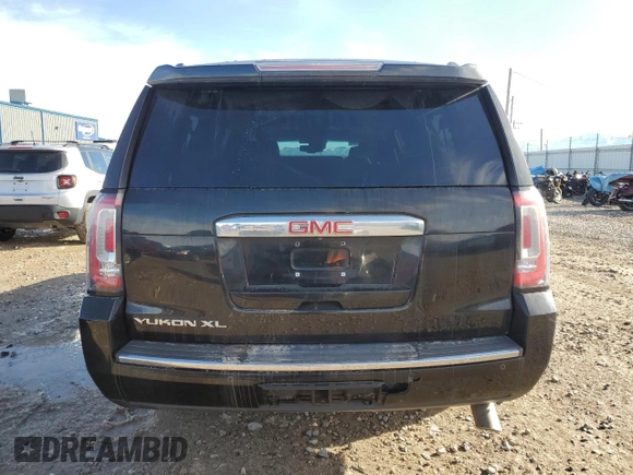 2015 GMC Yukon XL Denali with VIN 1GKS2JKJ6FR592902, listed as a Copart auction lot 81809144 with 226,718 mi miles and Clean Title. Bid and sale history available at DreamBid. Image 6.