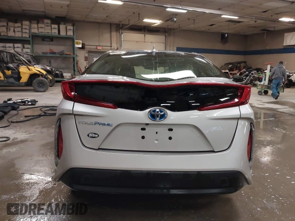 2017 Toyota Prius Plus z VIN JTDKARFP1H3044307, wystawiony jako IAAI lot #41440321 z przebiegiem 40 512 mil mil oraz . Historia ofert i sprzedaży dostępna na DreamBid. Obrazek 17.