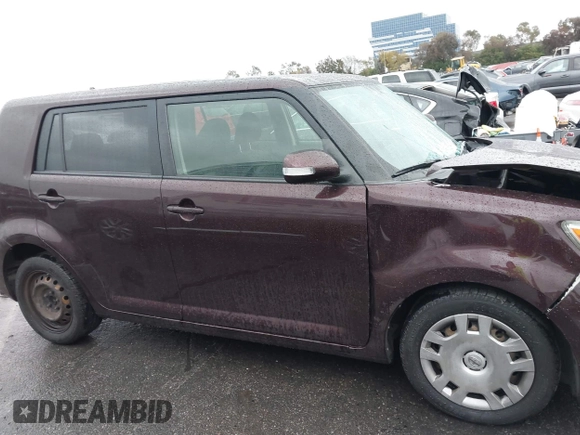 2015 Scion xB with VIN JTLZE4FE7FJ068936, listed as a IAAI auction lot 41565886 with 94,671 mi miles. Bid and sale history available at carsss.com. Image 13.