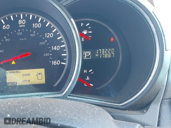 2014 Nissan Murano SV z VIN JN8AZ1MU1EW407850, wystawiony jako IAAI lot #41225737 z przebiegiem 173 220 mil mil oraz . Historia ofert i sprzedaży dostępna na DreamBid. Obrazek 15.
