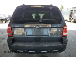 2010 Ford Escape Hybrid z VIN 1FMCU5K30AKA77460, wystawiony jako Copart lot #56363305 z przebiegiem 294 973 mil mil oraz Czysty tytuł • Clean title. Historia ofert i sprzedaży dostępna na DreamBid. Obrazek 6.