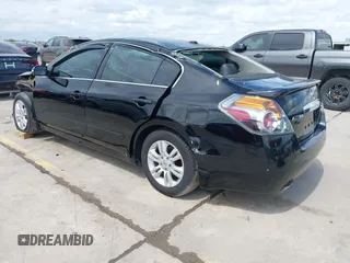 2011 Nissan Altima 2.5 S with VIN 1N4AL2APXBN435512, listed as a IAAI auction lot 41913622 with 199,646 mi miles. Bid and sale history available at carsss.com. Image 3.