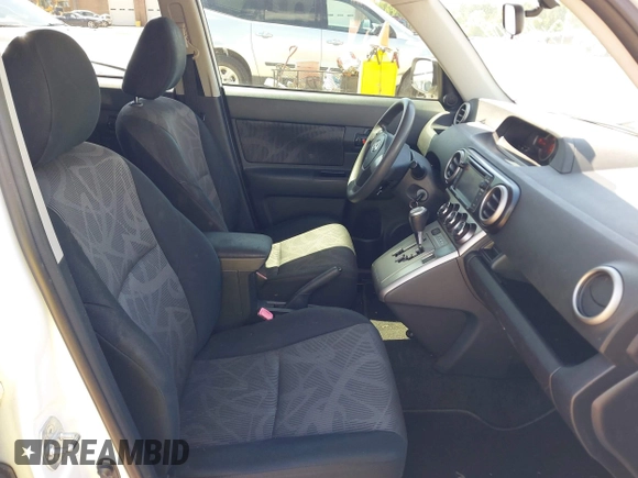 2014 Scion xB z VIN JTLZE4FE3EJ062310, wystawiony jako IAAI lot #42161012 z przebiegiem 144 877 mil mil oraz . Historia ofert i sprzedaży dostępna na DreamBid. Obrazek 5.