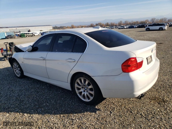 2006 BMW 3 Series 330i with VIN WBAVB33546KR74194, listed as a Copart auction lot 48829575 with 146,661 mi miles and Salvage Title. Bid and sale history available at carsss.com. Image 2.