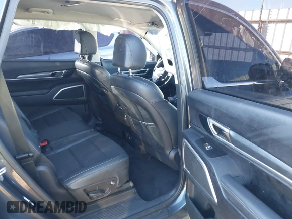 2022 Kia Telluride LX z VIN 5XYP2DHC9NG214968, wystawiony jako IAAI lot #41329588 z przebiegiem 59 141 mil mil oraz . Historia ofert i sprzedaży dostępna na DreamBid. Obrazek 8.
