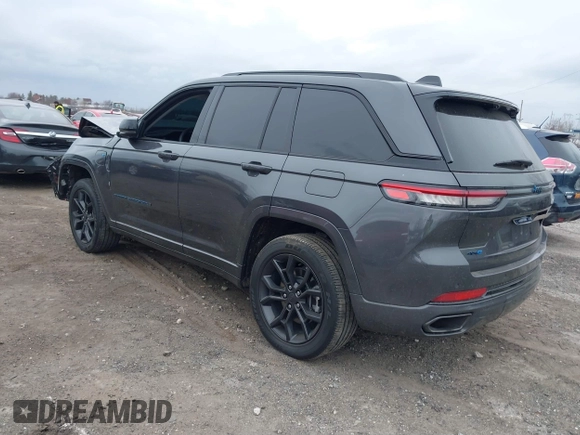 2024 Jeep Grand Cherokee z VIN 1C4RJYB6XR8955858, wystawiony jako IAAI lot #41724210 z przebiegiem Nie podano mil oraz . Historia ofert i sprzedaży dostępna na DreamBid. Obrazek 3.