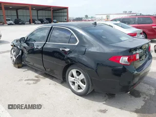 2009 Acura TSX with VIN JH4CU26619C026349, listed as a IAAI auction lot 42272505 with 199,778 mi miles and . Bid and sale history available at DreamBid. Image 3.