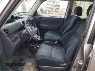 2006 Scion xB with VIN JTLKT324364116025, listed as a Copart auction lot 88284325 with 252,387 mi miles and Non Repairable. Bid and sale history available at carsss.com. Image 7.