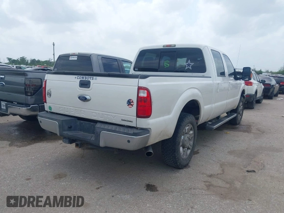 2015 Ford F-250 Lariat z VIN 1FT7W2B65FED52108, wystawiony jako IAAI lot #41940424 z przebiegiem 257 569 mil mil oraz . Historia ofert i sprzedaży dostępna na DreamBid. Obrazek 4.