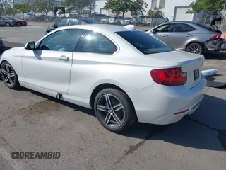 2017 BMW 2 Series 230i с VIN WBA2F9C36HV983909, выставлен на аукционе IAAI как лот 42180503 с пробегом 44 037 миль миль и . История ставок и продаж доступна на DreamBid. Изображение 3.
