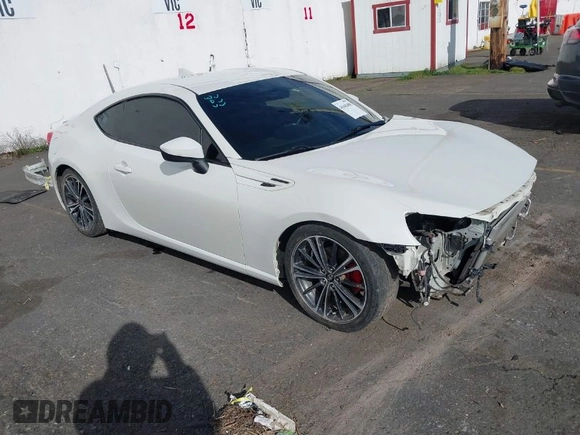 2019 Toyota 86 with VIN JF1ZNAA13K8700059, listed as a IAAI auction lot 41642688 with 112,743 mi miles. Bid and sale history available at carsss.com. Image 1.