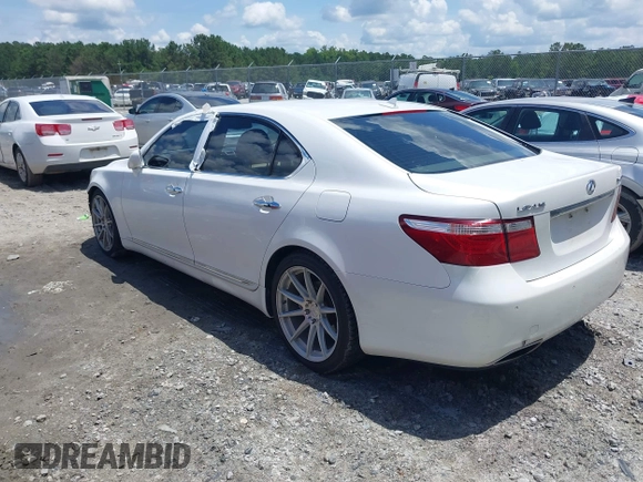 2007 Lexus LS 460 L with VIN JTHGL46F575002153, listed as a IAAI auction lot 42485250 with 261,868 mi miles and . Bid and sale history available at DreamBid. Image 3.