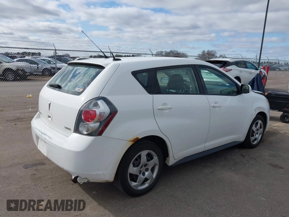 2010 Pontiac Vibe w/1SA with VIN 5Y2SP6E81AZ418263, listed as a IAAI auction lot 41964125 with 140,757 mi miles. Bid and sale history available at carsss.com. Image 4.