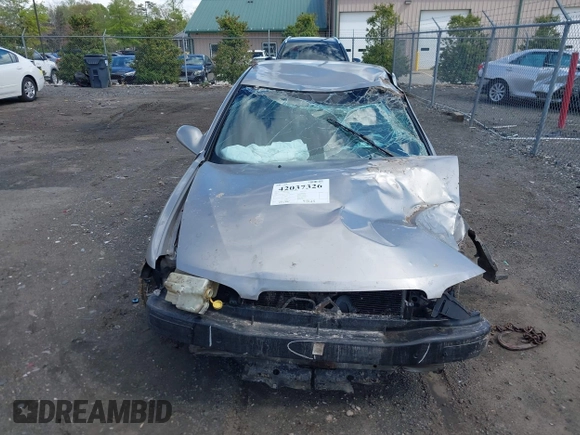 2000 Nissan Altima XE with VIN 1N4DL01D3YC132616, listed as a IAAI auction lot 42037326 with 131,941 mi miles. Bid and sale history available at carsss.com. Image 13.
