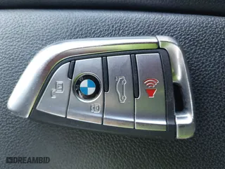 2020 BMW X7 xDrive40i with VIN 5UXCW2C07L9A00078, listed as a IAAI auction lot 41999850 with 59,711 mi miles. Bid and sale history available at carsss.com. Image 11.