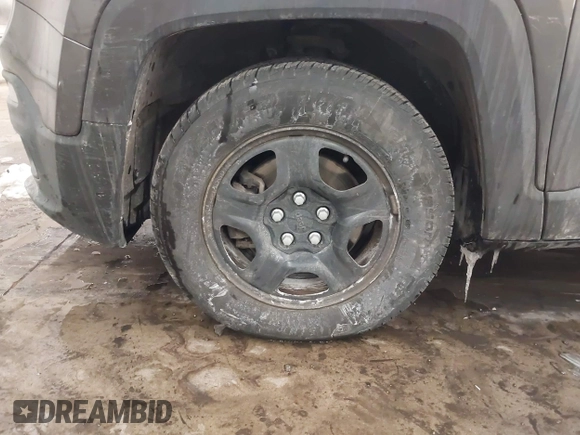 2016 Jeep Renegade Sport with VIN ZACCJAAT0GPE02338, listed as a IAAI auction lot 41621653 with 224,752 mi miles and . Bid and sale history available at DreamBid. Image 12.