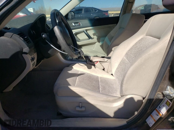 2008 Subaru Outback i z VIN 4S4BP61C987302241, wystawiony jako Copart lot #48252935 z przebiegiem 173 018 mil mil oraz Szkoda całkowita • Salvage title. Historia ofert i sprzedaży dostępna na DreamBid. Obrazek 7.