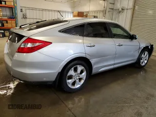 2010 Honda Crosstour EX-L z VIN 5J6TF1H50AL010880, wystawiony jako Copart lot #55805665 z przebiegiem 116 323 mil mil oraz Szkody całkowita. Historia ofert i sprzedaży dostępna na DreamBid. Obrazek 3.