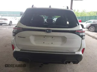 2025 Subaru Forester Limited with VIN JF2SLDRC5SH542155, listed as a IAAI auction lot 42285852 with 4,719 mi miles and . Bid and sale history available at DreamBid. Image 16.