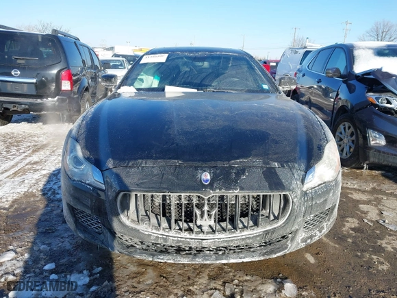 2014 Maserati Quattroporte S Q4 with VIN ZAM56RRA3E1123504, listed as a IAAI auction lot 41395299 with 49,192 mi miles. Bid and sale history available at carsss.com. Image 11.