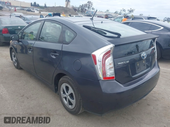 2013 Toyota Prius One z VIN JTDKN3DU4D5677392, wystawiony jako IAAI lot #42050842 z przebiegiem 169 732 mil mil oraz . Historia ofert i sprzedaży dostępna na DreamBid. Obrazek 3.