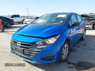 2024 Nissan Versa S z VIN 3N1CN8DV6RL845148, wystawiony jako IAAI lot #41734969 z przebiegiem 24 896 mil mil oraz . Historia ofert i sprzedaży dostępna na DreamBid. Obrazek 17.
