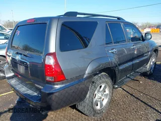 2007 Toyota 4Runner SR5 with VIN JTEBT14R870066185, listed as a IAAI auction lot 41799527 with 171,432 mi miles and . Bid and sale history available at DreamBid. Image 4.