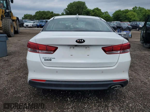 2018 Kia Optima S z VIN 5XXGT4L33JG269080, wystawiony jako Copart lot #61411915 z przebiegiem 54 945 mil mil oraz Szkoda całkowita • Salvage title. Historia ofert i sprzedaży dostępna na DreamBid. Obrazek 6.