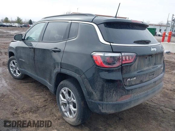 2025 Jeep Compass Latitude с VIN 3C4NJDBN2ST548767, выставлен на аукционе IAAI как лот 41747520 с пробегом 1 888 миль миль и . История ставок и продаж доступна на DreamBid. Изображение 3.