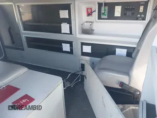 2011 Ford E-Series Commercial с VIN 1FDSS3EL6BDB11408, выставлен на аукционе IAAI как лот 41491073 с пробегом 360 229 миль миль и . История ставок и продаж доступна на DreamBid. Изображение 8.