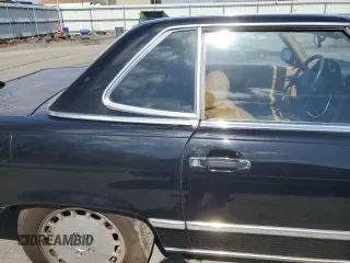 1988 Mercedes-Benz 560 Series 560SL with VIN WDBBA48D0JA085307, listed as a Copart auction lot 51533115 with 83,302 mi miles and Salvage Title. Bid and sale history available at carsss.com. Image 10.