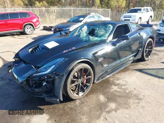 2019 Chevrolet Corvette Grand Sport 1LT z VIN 1G1YV2D70K5105479, wystawiony jako IAAI lot #40877585 z przebiegiem 57 936 mil mil oraz . Historia ofert i sprzedaży dostępna na DreamBid. Obrazek 2.