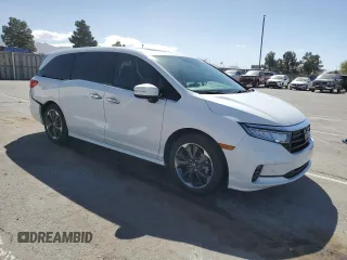 2024 Honda Odyssey Elite with VIN 5FNRL6H90RB039223, listed as a Copart auction lot 48995265 with 9,740 mi miles and Salvage Title. Bid and sale history available at carsss.com. Image 4.