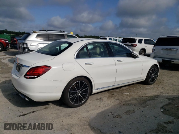 2021 Mercedes-Benz C 300 z VIN W1KWF8DB2MR631388, wystawiony jako Copart lot #59914035 z przebiegiem 45 794 mil mil oraz Szkoda całkowita • Salvage title. Historia ofert i sprzedaży dostępna na DreamBid. Obrazek 3.