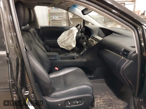 2013 Lexus RX 450h с VIN JTJBC1BA1D2451313, выставлен на аукционе IAAI как лот 41245894 с пробегом 69 007 миль миль и . История ставок и продаж доступна на DreamBid. Изображение 5.