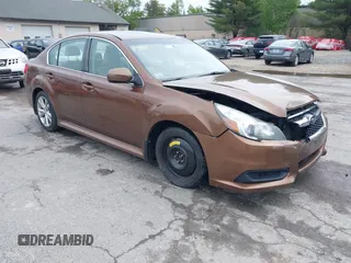 2013 Subaru Legacy z VIN 4S3BMEH67D2032571, wystawiony jako IAAI lot #42334843 z przebiegiem 154 321 mil mil oraz . Historia ofert i sprzedaży dostępna na DreamBid. Obrazek 1.
