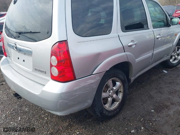 2005 Mazda Tribute s with VIN 4F2YZ96125KM10503, listed as a IAAI auction lot 41659255 with 68,855 mi miles. Bid and sale history available at carsss.com. Image 6.