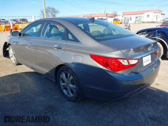 2013 Hyundai Sonata Limited with VIN 5NPEC4ACXDH775136, listed as a IAAI auction lot 41715781 with 214,693 mi miles and . Bid and sale history available at carsss.com. Image 3.